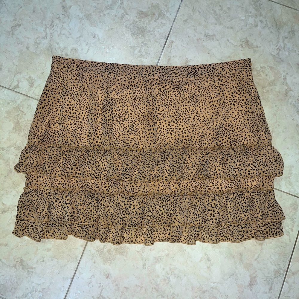 Forever 21 +: Black & Brown Skirt, Size 3X, In Perfect Condition, Never Worn
